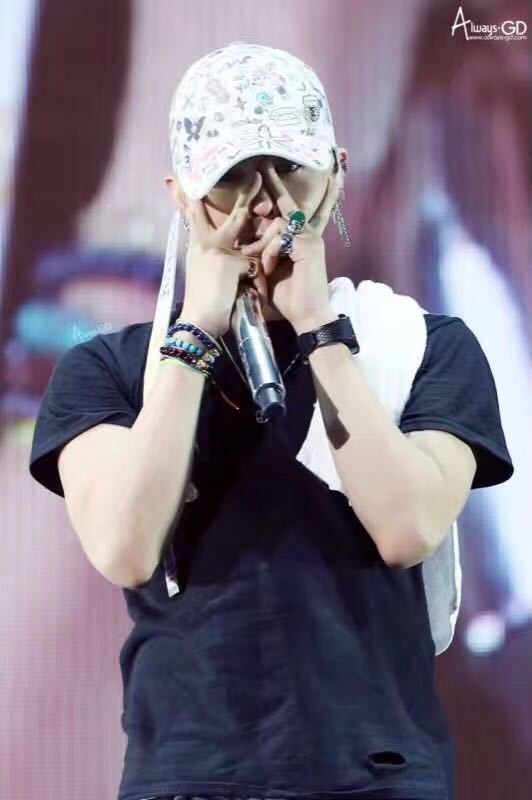 G-Dragon Graffiti Hat