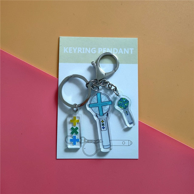 KPOP NCT, IZONE, Red Velvet, IKON, Produce 101, MONSTA X, BTS, EXO, TWICE, SUPERM, IU, TxT, BLACKPINK, ATEEZ, MAMAMOO, STARYKIDS, GOT7, APINK, SEVENTEEN, X1 Keychains